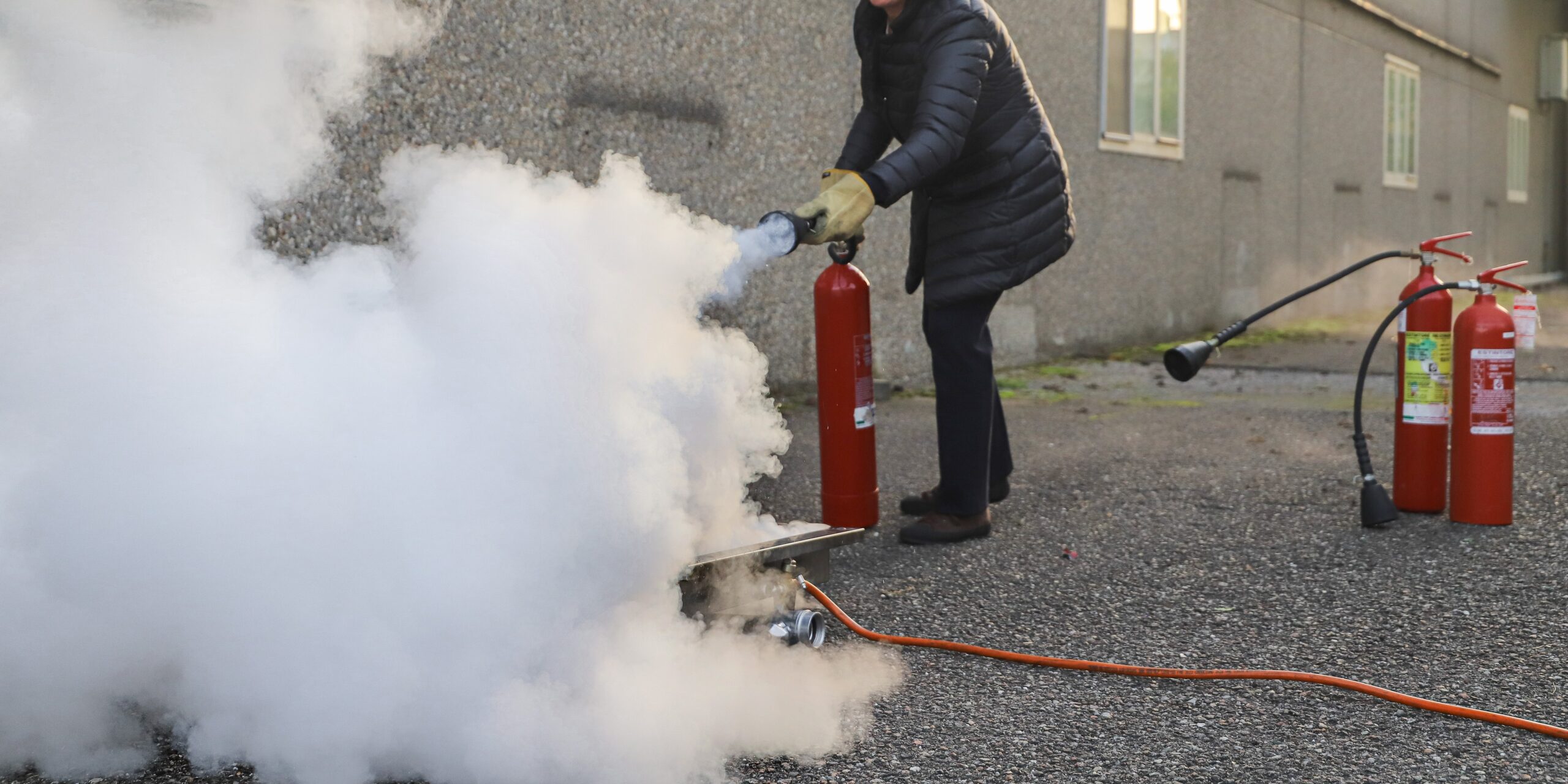 Using CO2 Fire Extinguishers Properly