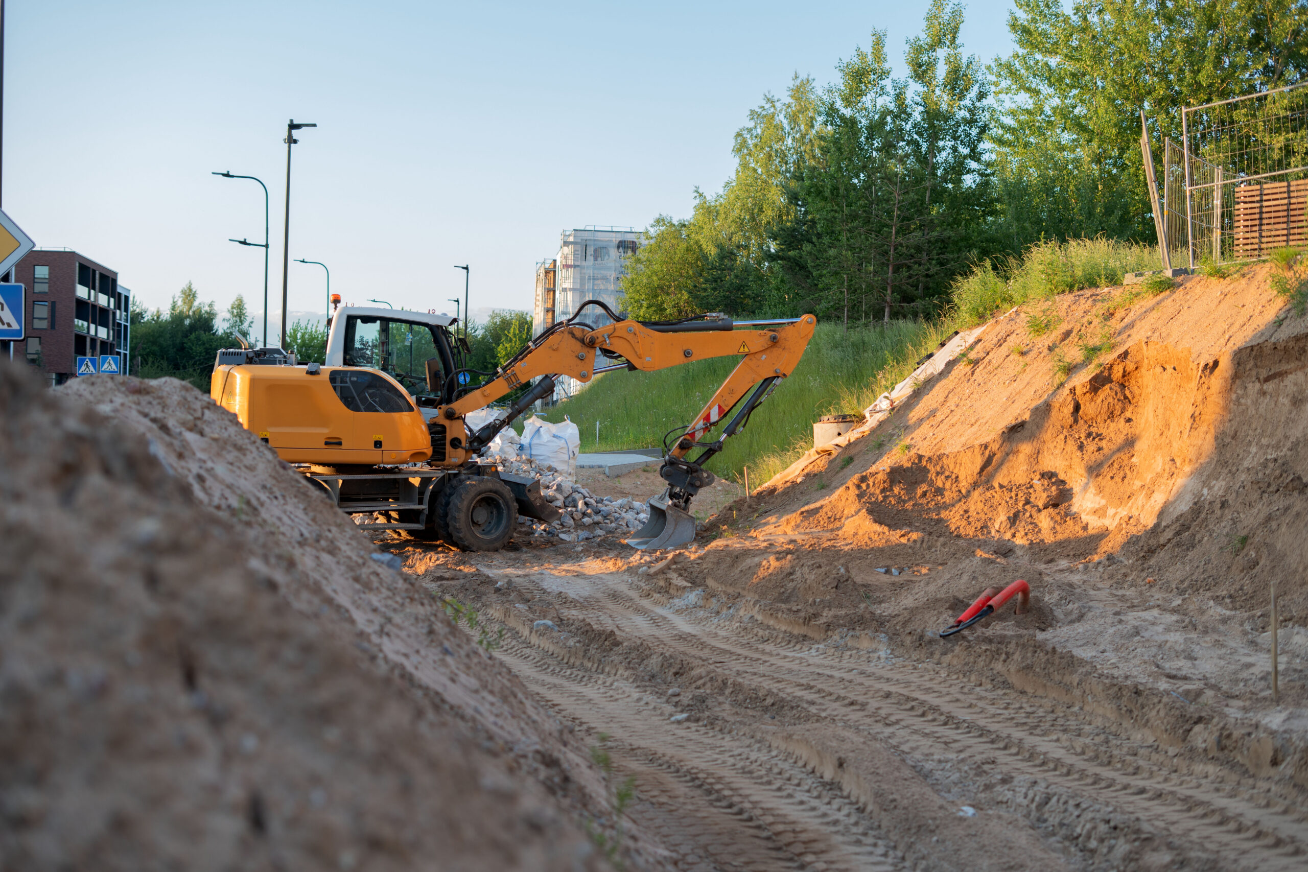 Choosing the Right Commercial Groundworks Contractors Hampshire - Legacy GLM